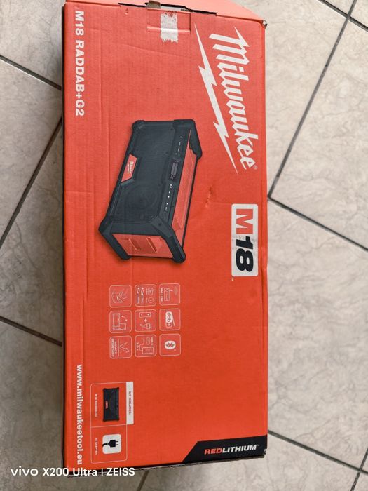 Boxa Milwaukee M18 RADDAB+G2-0 radio pentru santier