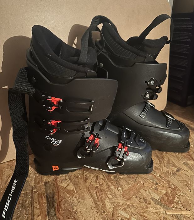 Clapari Ski Fisher Cruzar Fun, marime 42,5 (27,5cm)