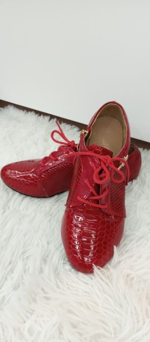 Pantofi fetiță, culoare roșu bordo