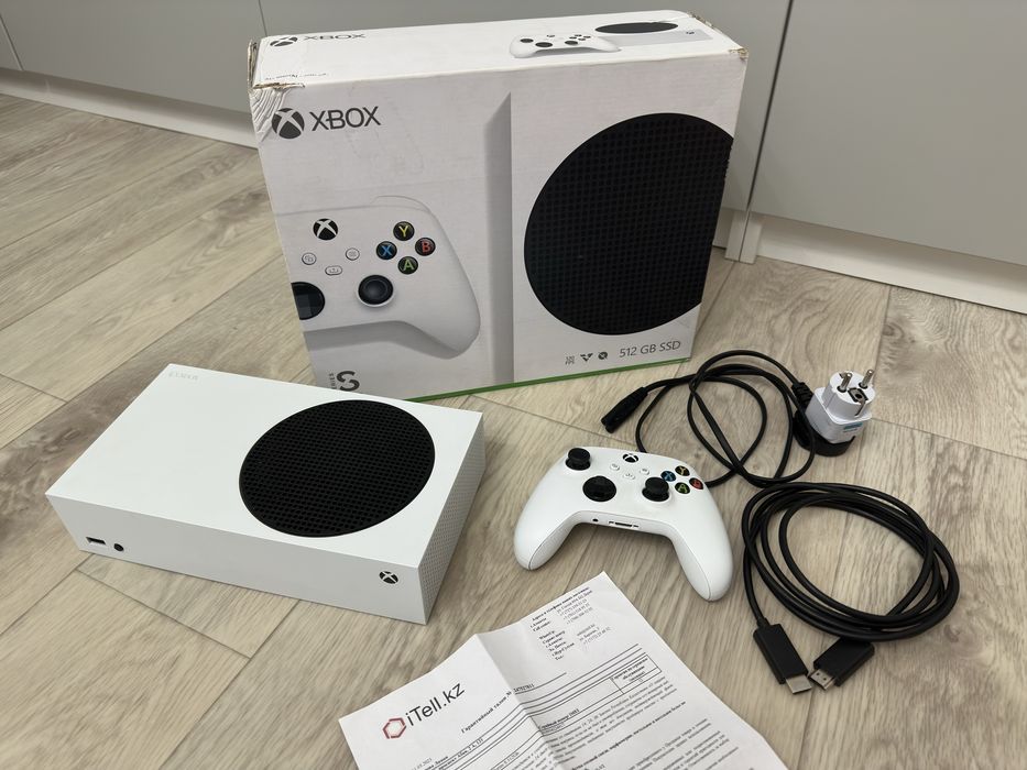 Продам XBOX Series S 512gb с подпиской