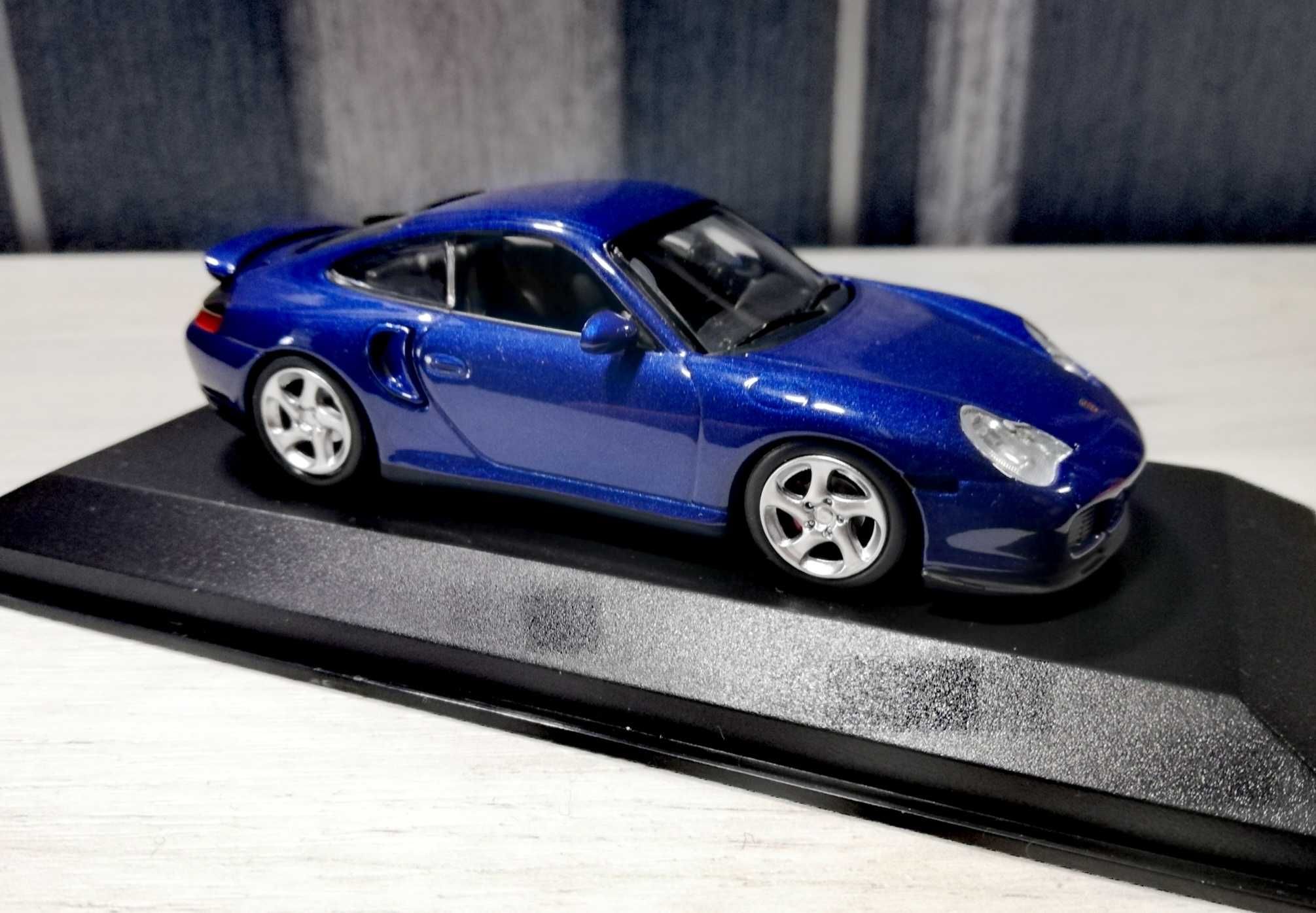 Porsche 911 Turbo 996 1/43 Maxichamps метален колекционерски модел