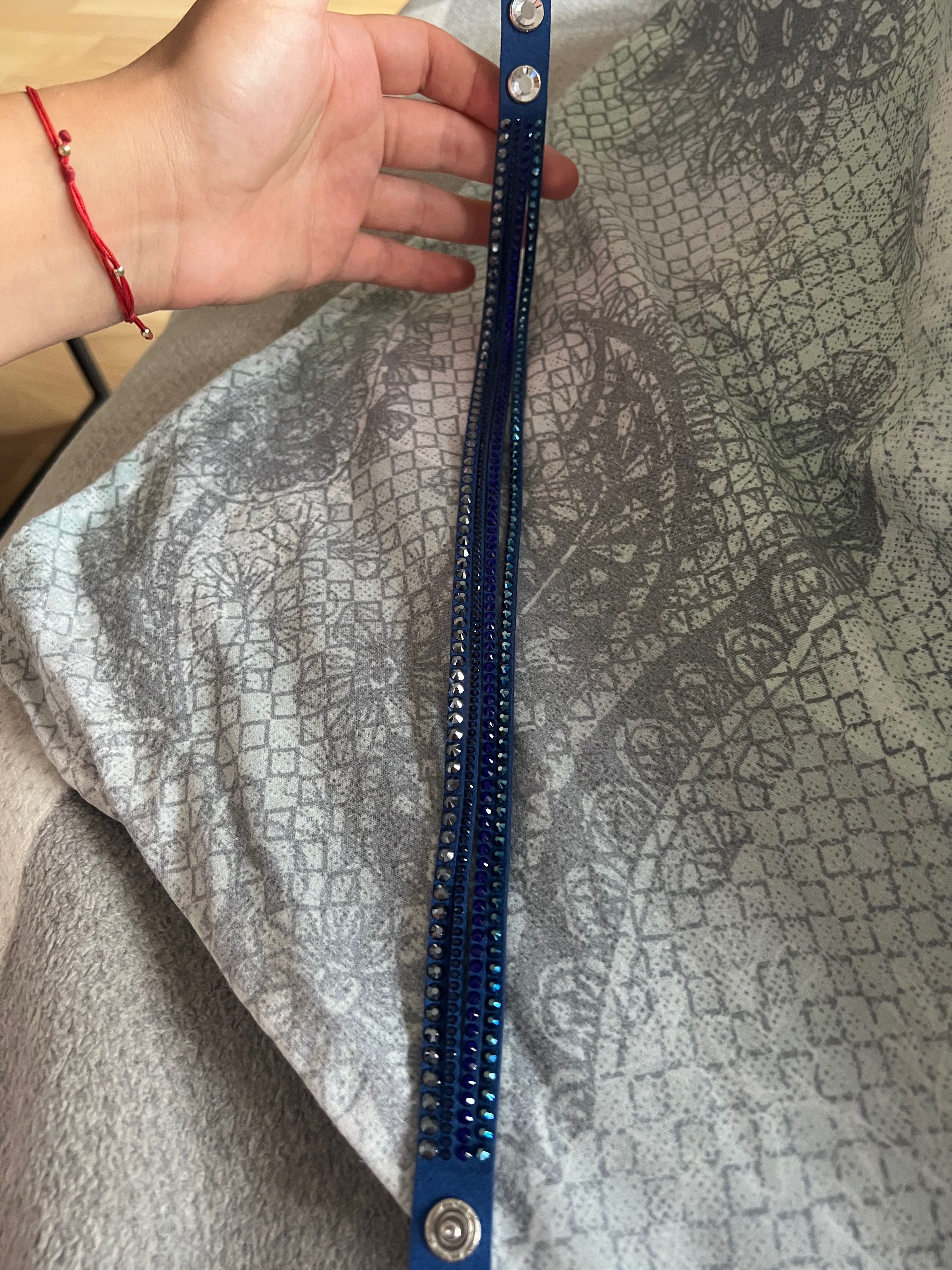 Swarovski гривна с камъни