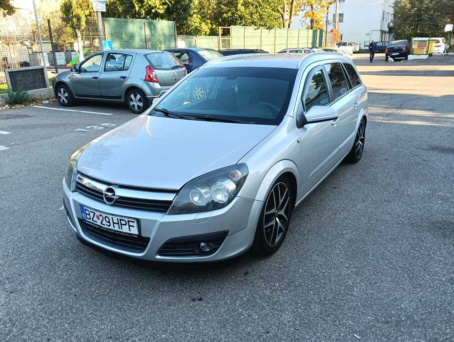 Vând Opel Astra H