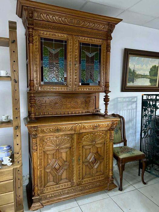 Луксозен антикварен Бюфет Холандия