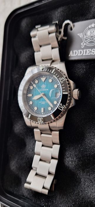 Nou! Ceas automatic, cu Seiko NH35A.