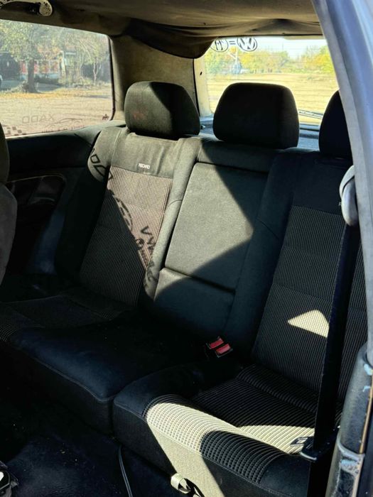 Golf 4 1.9 150 ARL 6 скорости  На части