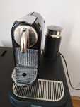 Espressor Nespresso DeLonghi EN 266 Milk