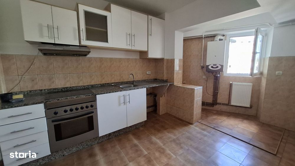 Apartament 4 camere Gară/MC Donald's