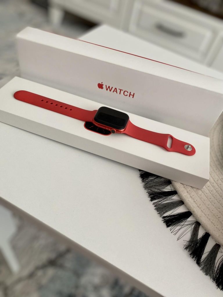Apple watch 6 series red product