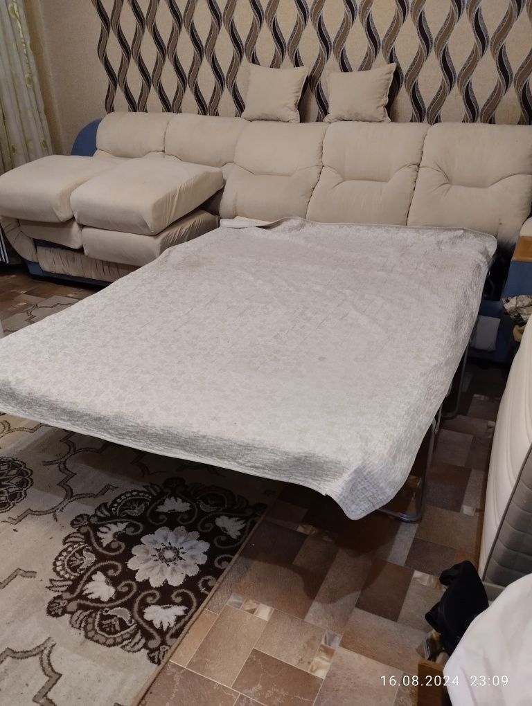 Срочно Диван раскладной недорого