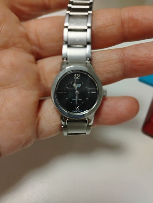 Дамски часовник Casio