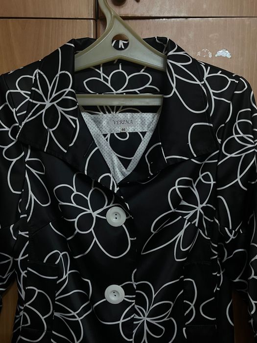 Шикарное пальто продам б/у