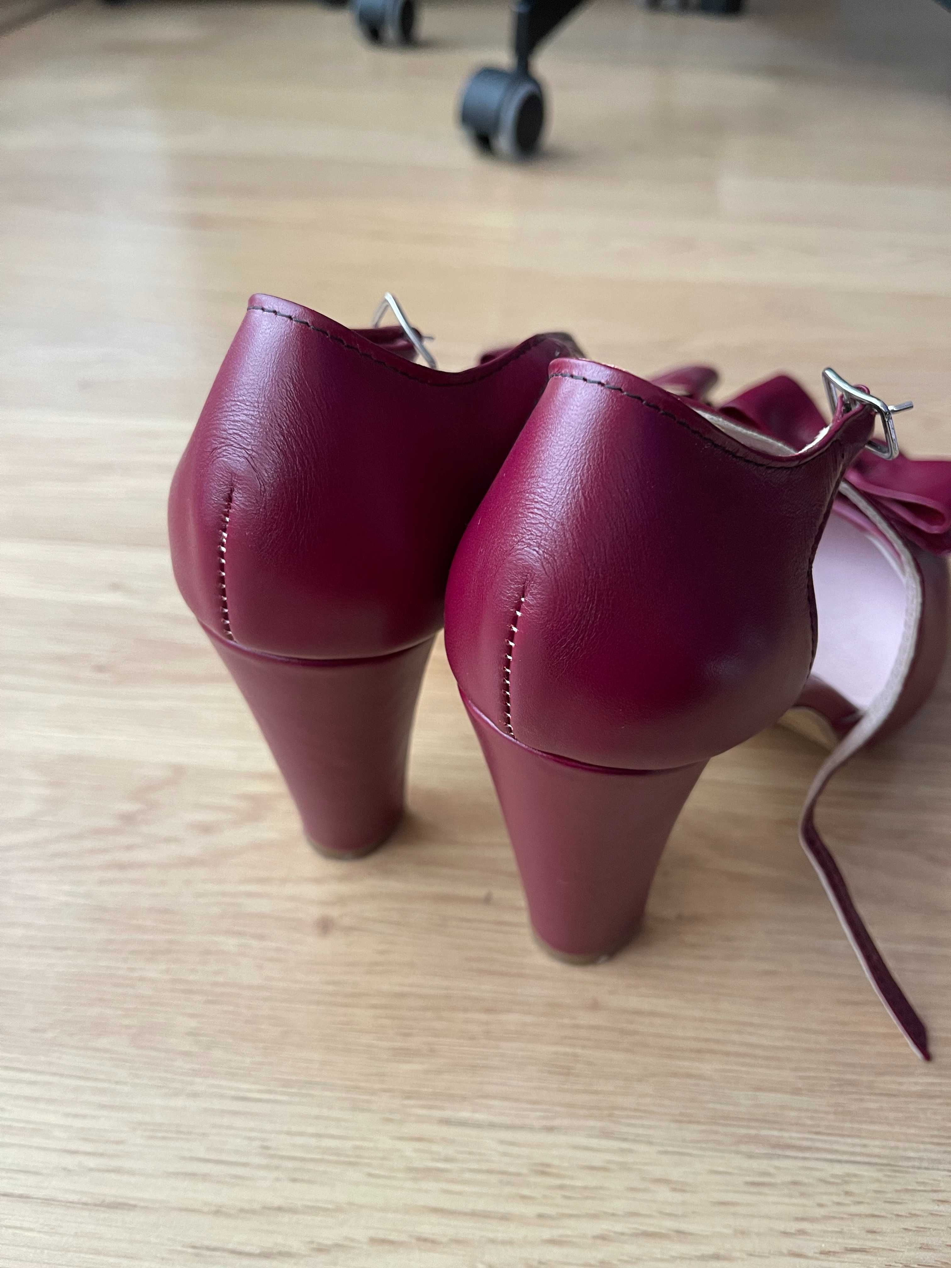 Pantofi de dama handmade, din piele, 38