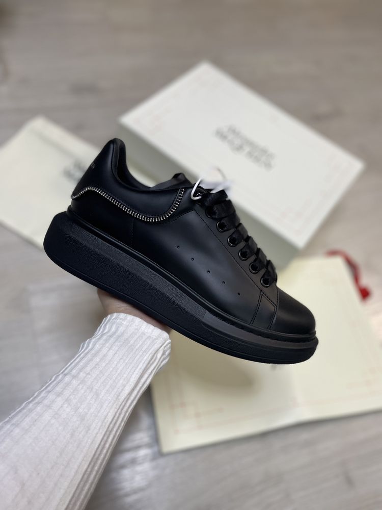 Sneakers Alexander Mcqueen Black Full Box