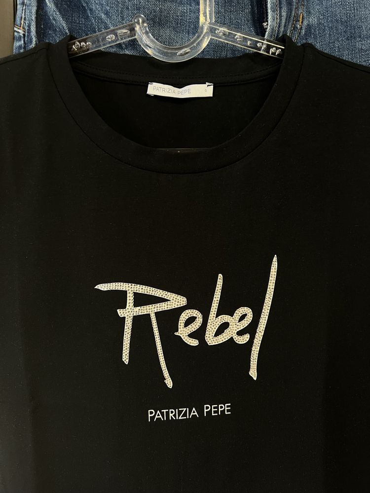 Дам.тениски”Patrizia Pepe”