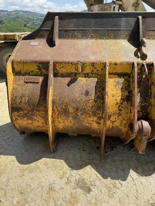 Кофа/Фадрома за Челен товарач JCB/CAT