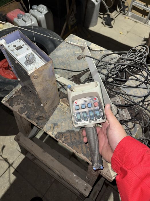 Пульт от тадано карго