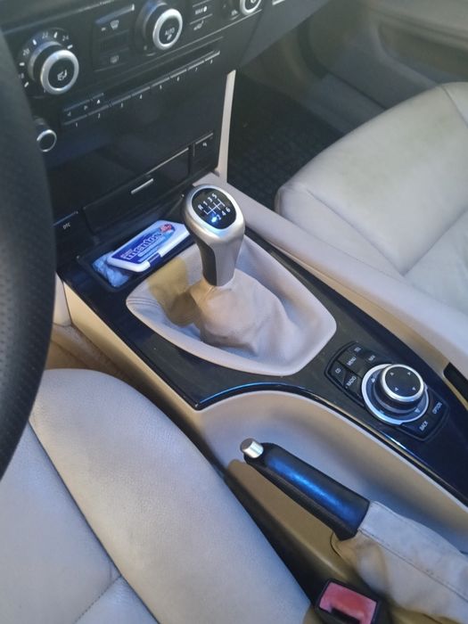 Vând bmw seria 5 2009