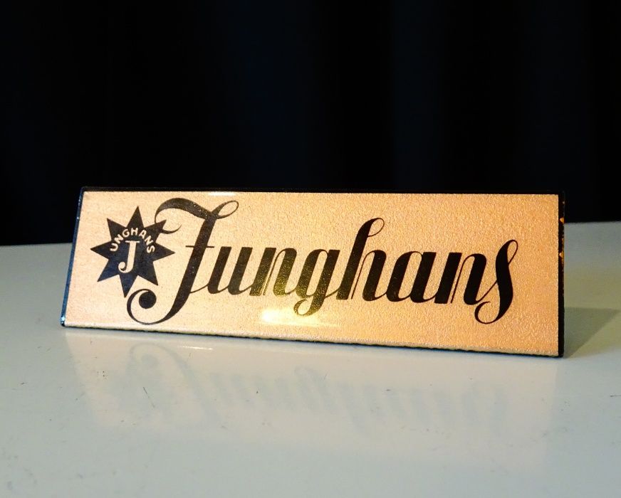 Junghans и Cyma лого от месинг,позлата.