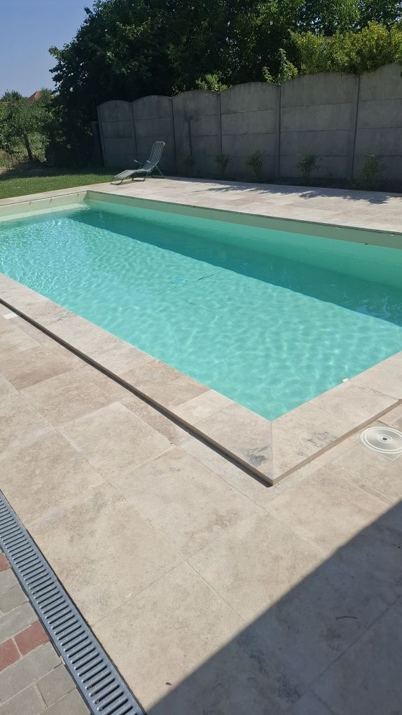 Construim piscine  la schimb cu teren