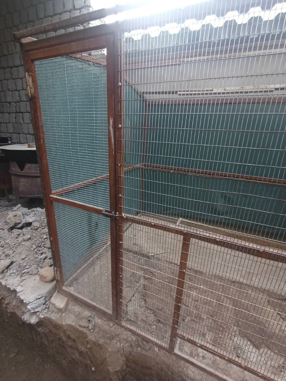 Продается вольер (клетка)