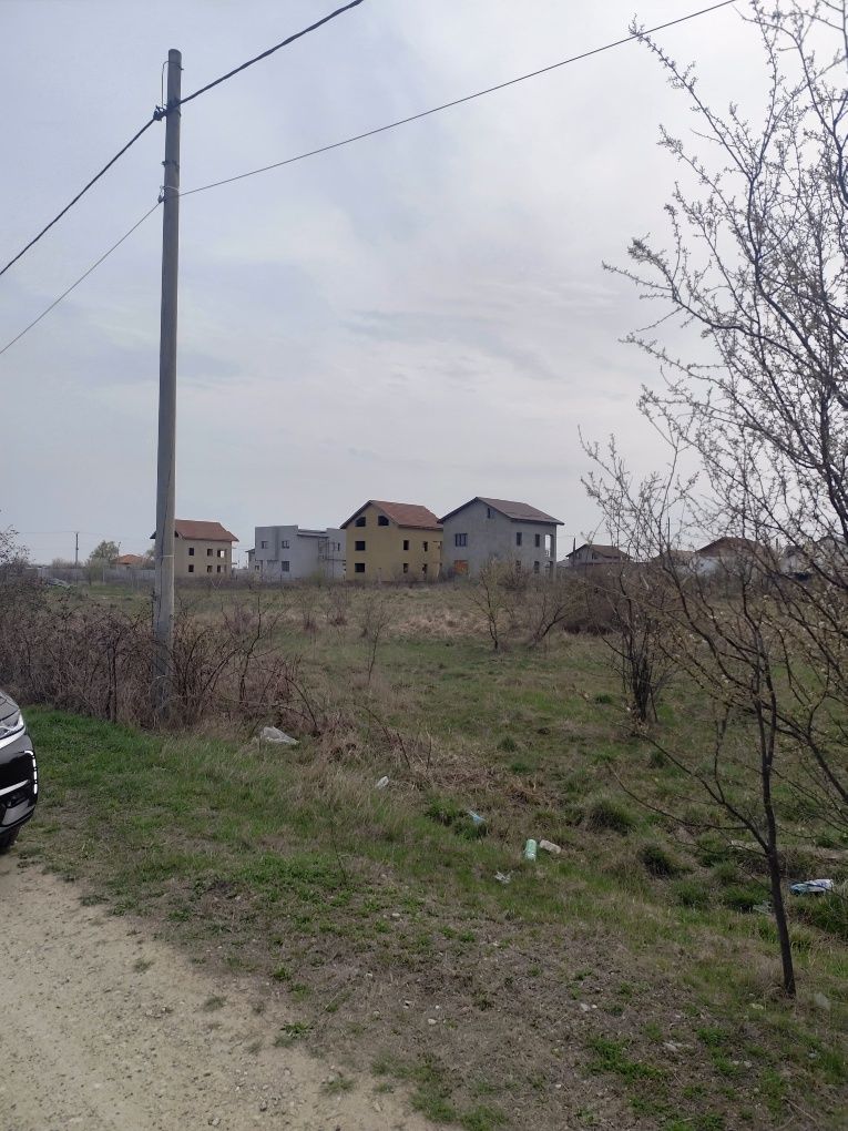 Două parcele alăturate a 500 m²