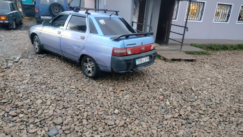 Продам машину не дорого