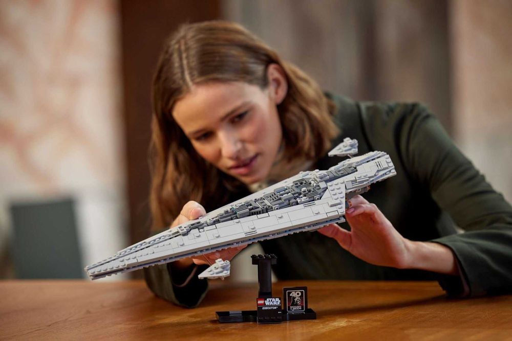 Lego Star Wars 75356 – Super Star Destroyer clasa Executor NOU