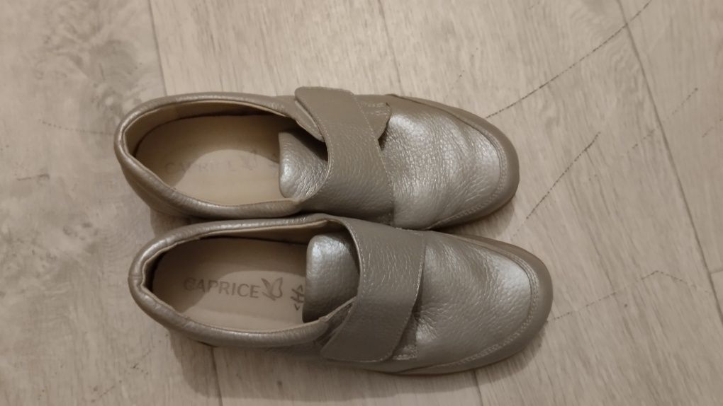 Продам макасины из оленьей кожи