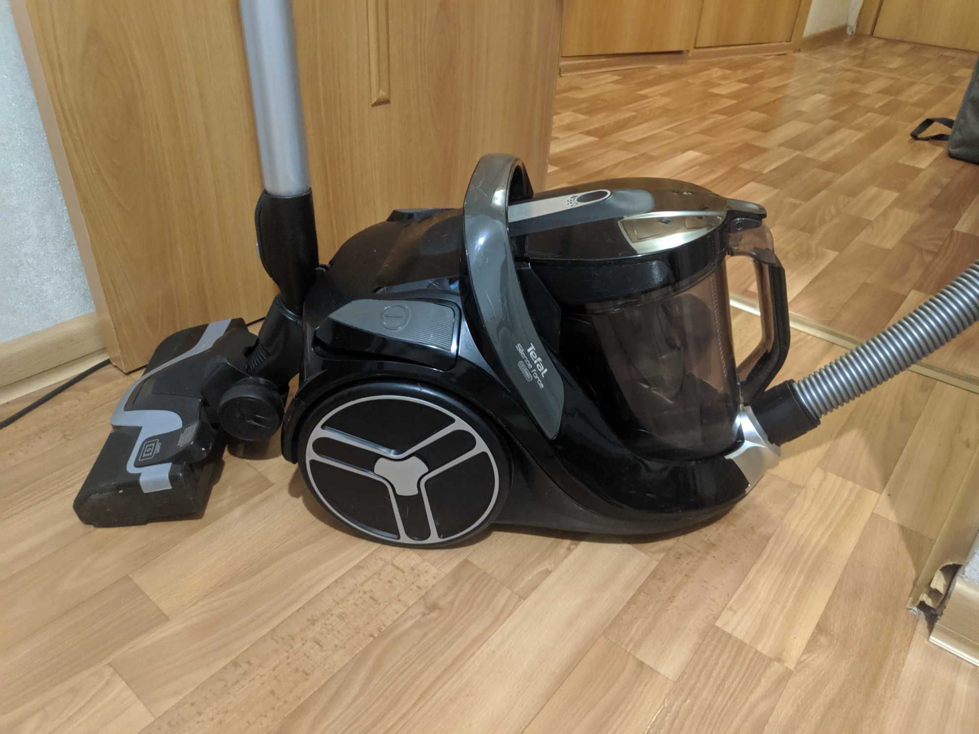 Продам пылесос tefal