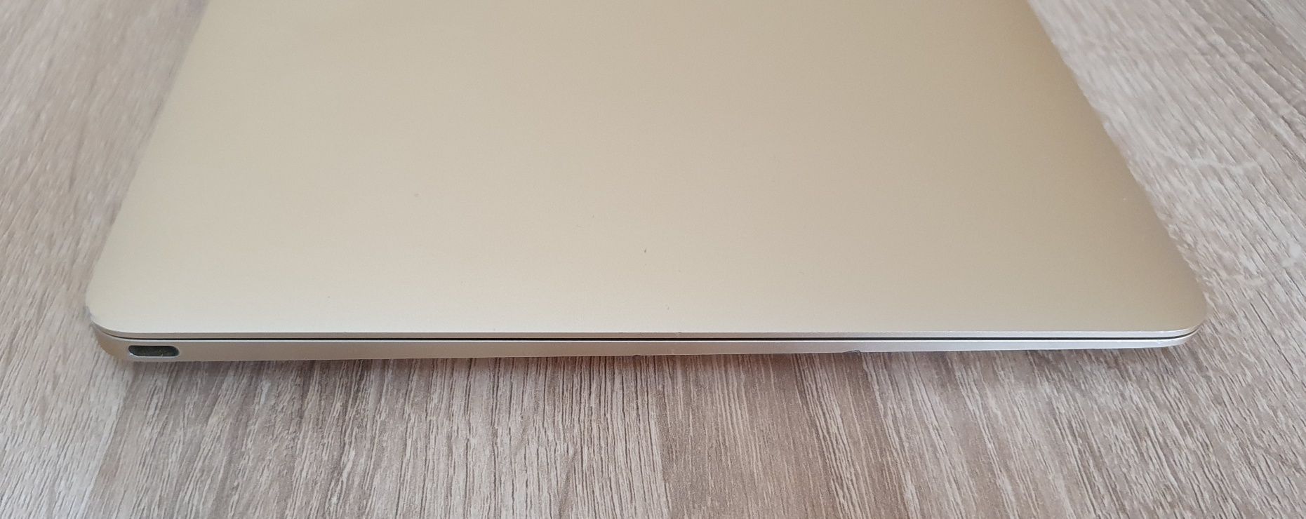 Apple macbook 2015