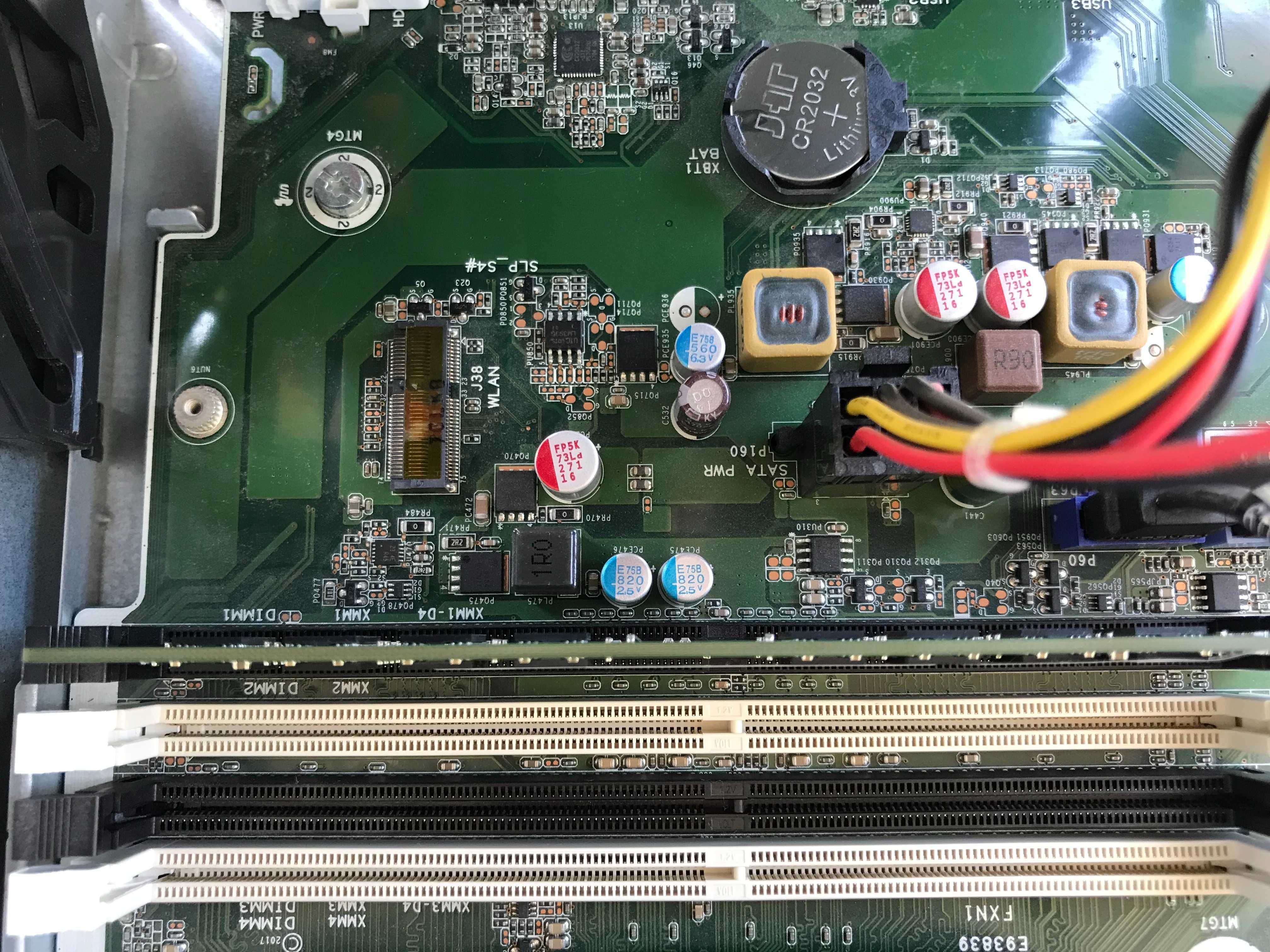 HP EliteDesk 800 G3 SFF,i5-6500,3200MHz 6MB, 4 cores,8GB-DDR4