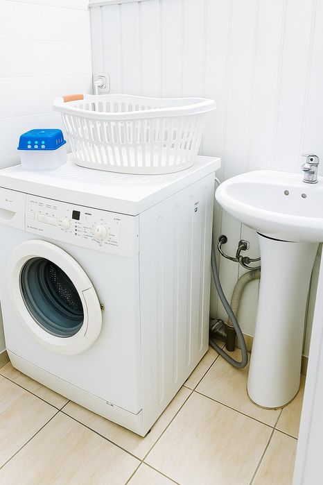 Дава се под наем Тристаен апартамент в Пловдив, Център - 100 кв.м за 434 € - Снимка #6