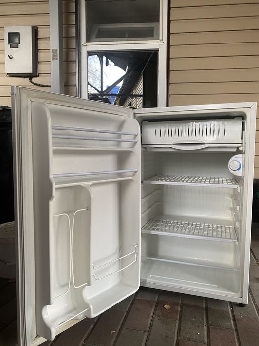 Холодилник Samsung