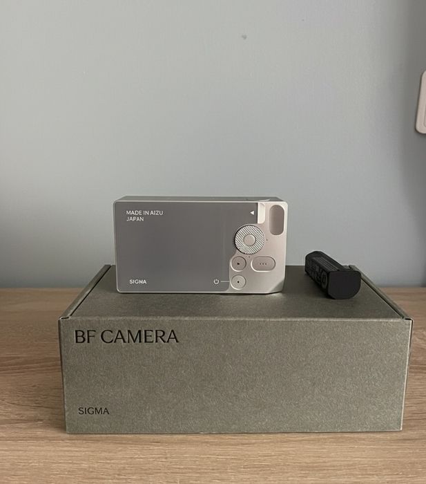 Sigma BF Aparat Foto Mirrorless Full Frame 24MP 6k30p Argintiu NOU!