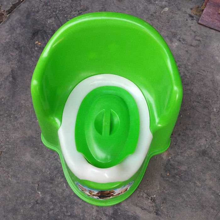 Детский горшок.Мы на Первой Алмате.Шолохова-Сейфулина