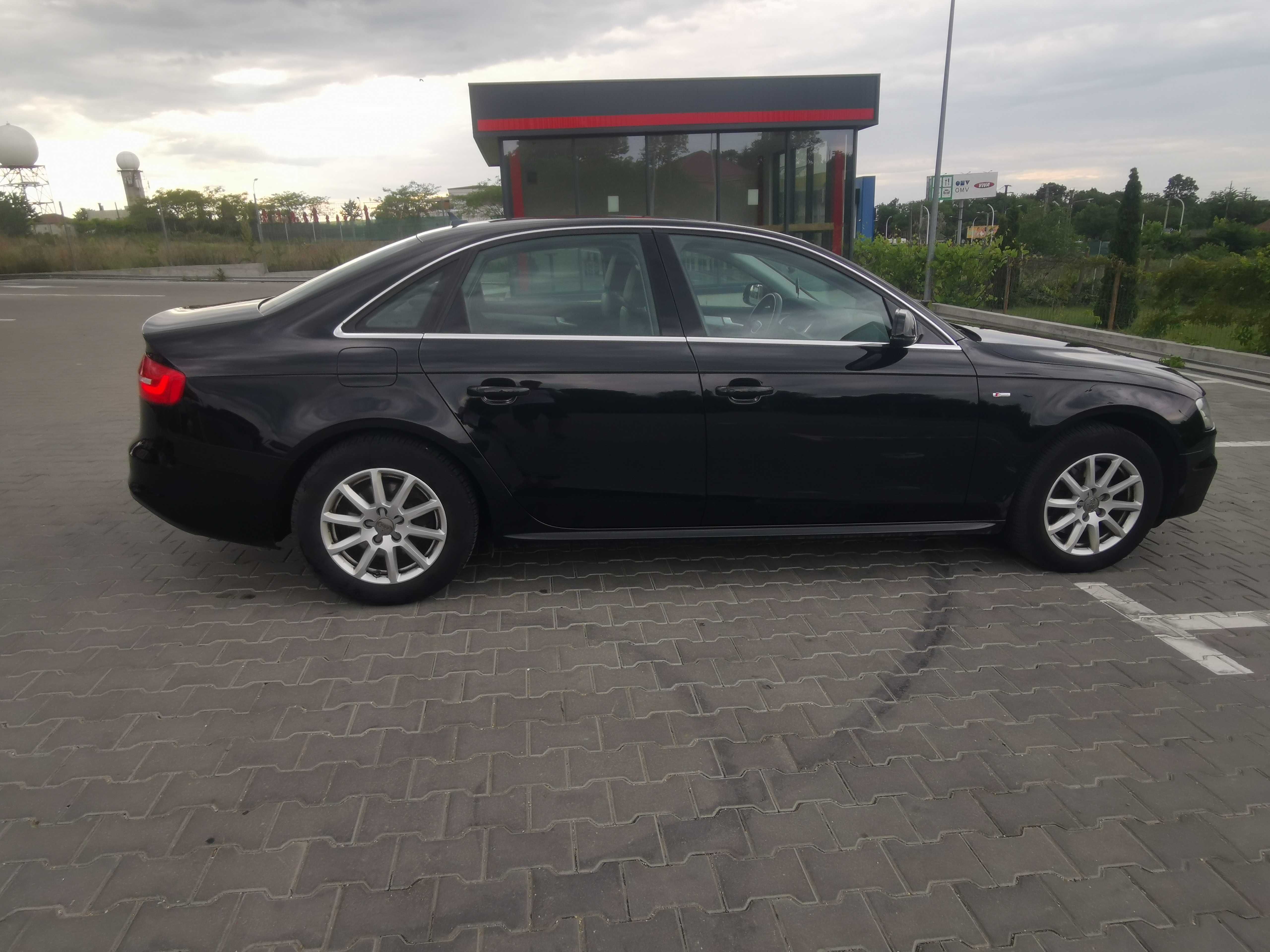 Audi A4 S Line  an 07.2015  motor 1.8TFSI !