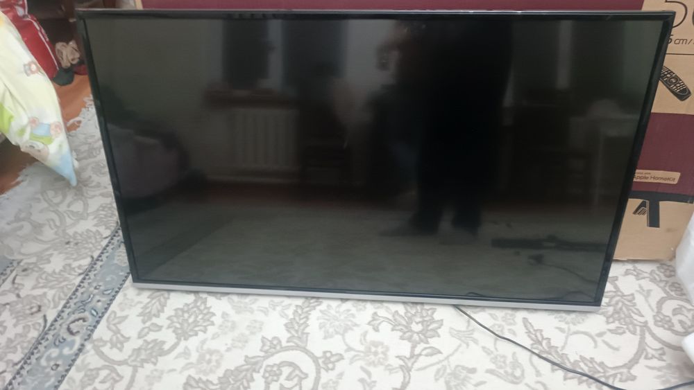 Телевизор Artel LED TV 43/A9000 
Экран диагонали "43"
Телевизор технол