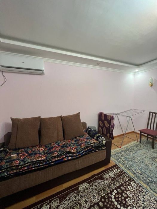 Сдается 2 ком Метро Ойбек ближе к Шох мед