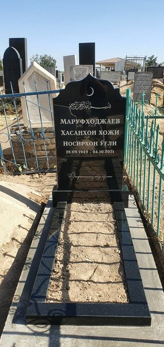 Pamyatnik granit marmardan