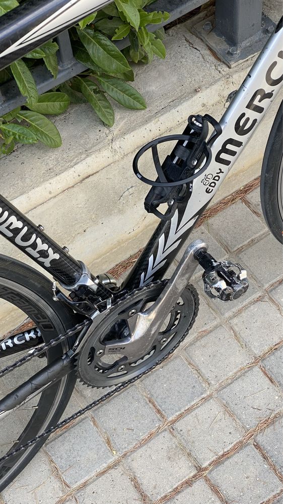 Карбонов шосеен велосипед Eddy Merckx MxM