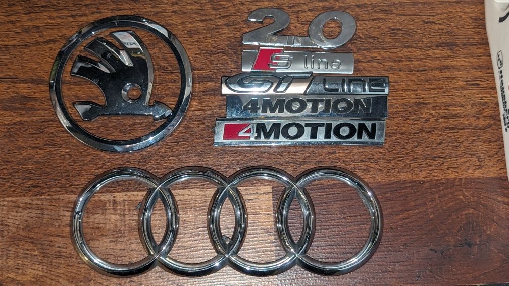 Embleme auto ( Audi & Skoda) S line 4 motion