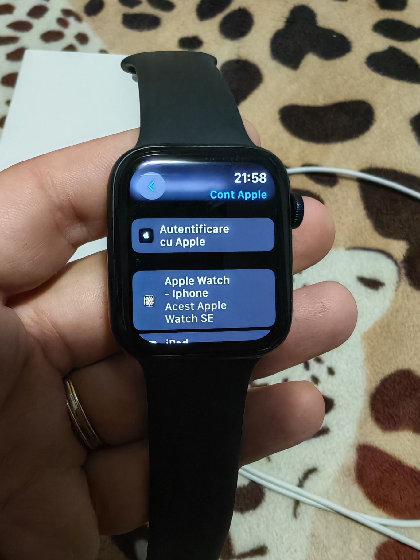 Apple watch se..