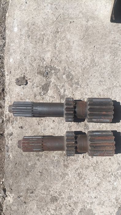 Piese universal 1010