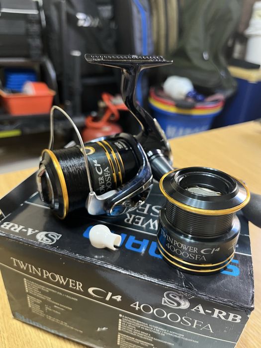 Vand Shimano Twin Power 4000 SFA