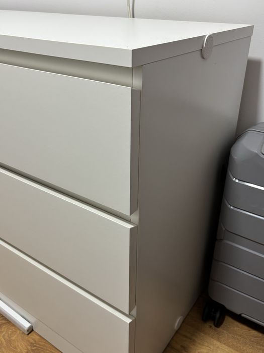 Set mobilier dormitor IKEA- 3 piese