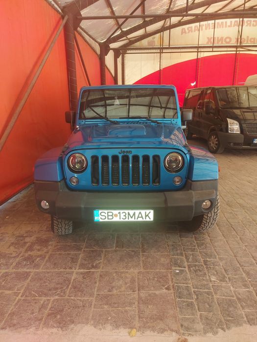 Jeep Wrangler Polar