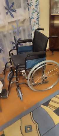 Продам инвалидное кресло.