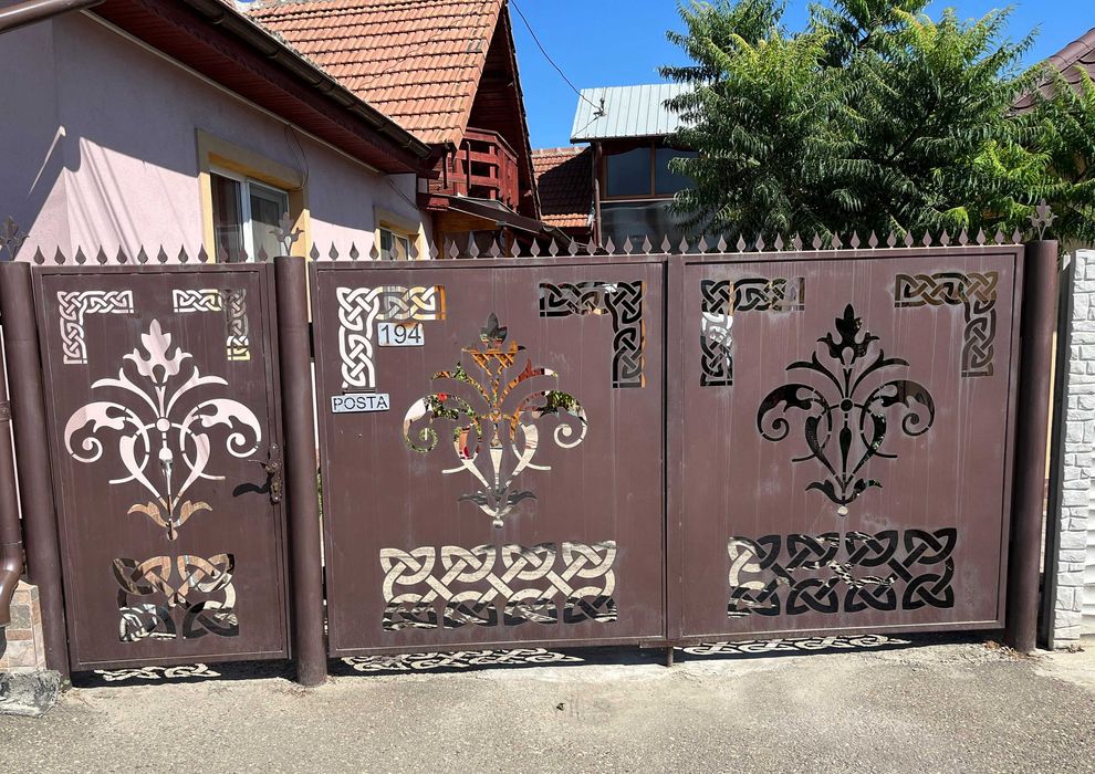 Gard panou metalic, gard ornamental metalic
