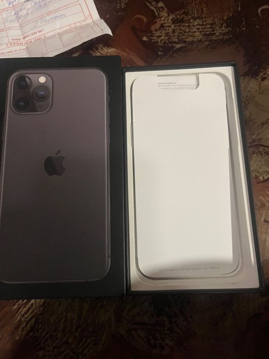 Айфон 11-про -64 гб Като нов един собственик